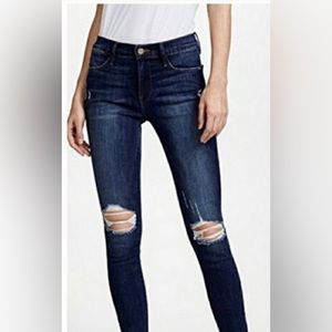 FRAME Denim Jeans